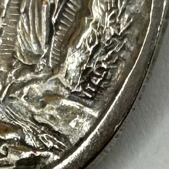 Vintage Our Lady of Lourdes Silver Plated Religious Medal Pendant Charm Italy - Picture 5 of 6